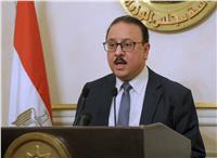 وزير الاتصالات يكشف حقيقة حجب مواقع التواصل الاجتماعي بمصر