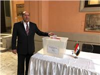 صور| سفير مصر بإيطاليا يدلي بصوته في الانتخابات الرئاسية