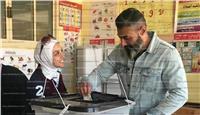 مصر تنتخب| حنان ترك وياسر جلال يدليان بصوتهما