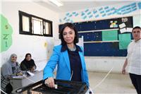 مصر تنتخب| «القومي للمرأة» يرصد مشاركة المرأة في الانتخابات ..صور