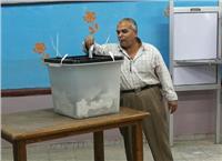 مصر تنتخب| هدوء نسبي في لجان مدرسة مصطفى كامل بالسلام أول.. صور