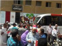 مصر تنتخب| مسيرة للعاملين بـ«التعليم» تطوف اللجان الانتخابية بأسوان