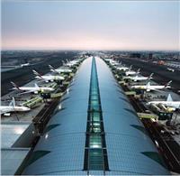 محمد بن راشد: مطار دبي الأول عالميًا في حركة المسافرين