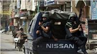 مقتل مسلحين واصابة ضابطين في تبادل إطلاق نار بسوهاج