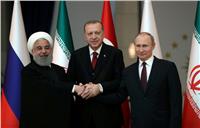 روسيا وتركيا وإيران يطالبون بضرورة عودة السوريين لبلادهم