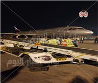 ننشر الصورة الأولى للطائرة الروسية بمطار القاهرة