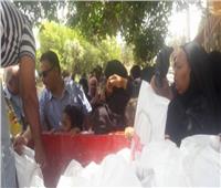 توزيع مساعدات غذائية على مواطني شمال سيناء ببطاقات التموين