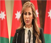 وزيرة الإعلام الأردني: الدعوة الأممية لفتح حدودنا مع سوريا تعرض أمننا للخطر