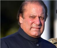الحكم على رئيس وزراء باكستان السابق بالسجن 10 سنوات