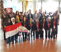 استقبال بعثة منتخب مصر للكرة النسائية لـ«الأولمبياد الخاص» بالورود 