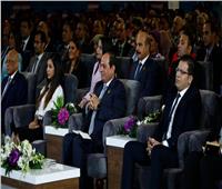 مؤتمر الشباب 2018| الرئيس السيسي يكرم عددا من النماذج الشبابية المتميزة