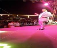 فيديو| رقصة الليثي والمزيكاتي في مارينا 