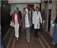 وزيرة الصحة: تدريب أطباء مستشفى مدينة نصر بمركز غنيم للكلى ووادي النيل