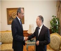 وزير الاتصالات يثمن دور الشركات الصينية في مصر