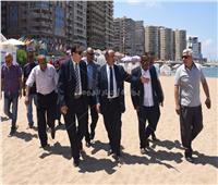 محافظ الإسكندرية يتفقد الشواطئ المجانية للتأكد من استعدادات العيد