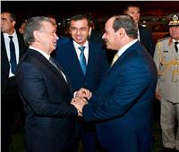الرئيس السيسي يصل أوزباكستان ثالث محطات جولته الخارجية 