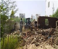 نائب محافظ القاهرة يوجه بالتصدي لكافة أعمال البناء المخالف