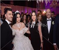 صور| فتحي سرور والزند والعامري فاروق في زفاف «مهاب وميرنا»