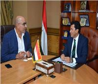 وزير الشباب يلتقى رئيس الاتحاد المصري لكرة اليد