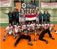 «شباب اليد» يعود الى القاهرة بعد التتويج بلقب البطولة الأفريقية