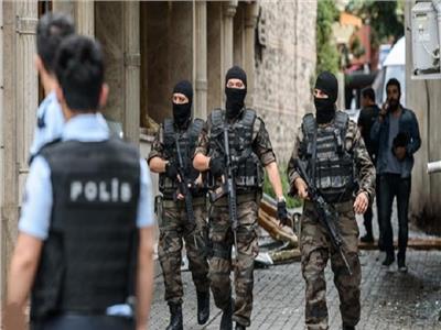 تركيا تأمر باعتقال 417 مشتبها بهم في تحقيق مالي