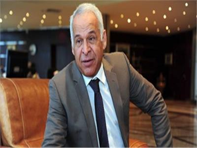 محمد فرج عامر يفوز برئاسة لجنة الصناعة بمجلس النواب