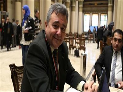 صدقي يفوز برئاسة لجنة «سياحة النواب» 