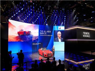 فيديو وصور| «BMW» تطلق أحدث سياراتها «Z4 Roadster» بمعرض باريس