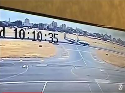 فيديو| اصطدام طائرتين عسكريتين في مطار الخرطوم