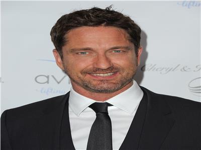 جمال سنان وجيرارد باتلر معاً في السعودية لافتتاح فيلم Hunter Killer!