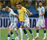 بالفيديو.. البرازيل والأرجنتين يتعادلان سلبيأ في الشوط الأول