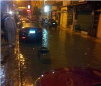 مياه الأمطار تغلق عدد من الشوارع بالإسكندرية 