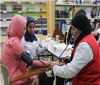 الفرق الطبية بـ«مبادرة 100 مليون صحة» في جامعة بدر| صور