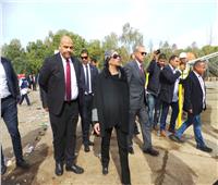 وزيرة البيئة تزور مصنع تدوير المخلفات بالصالحية في قنا
