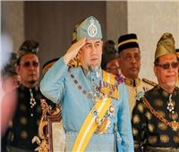ملك ماليزيا محمد الخامس يتخلى عن العرش
