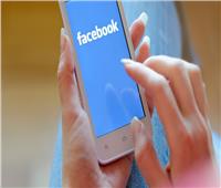 تقارير إعلامية: هواتف سامسونج تواجه مشكله مع «الفيسبوك»