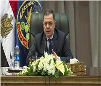 فيديو| وزير الداخلية يستقبل القائد العام للقوات المسلحة