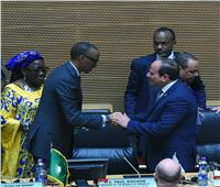 فيديو|الرئيس السيسي يتسلم رئاسة «الاتحاد الأفريقي» لعام 2019