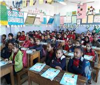 صور| مدير إدارة القاهرة الجديدة يقوم بجولة على المدارس