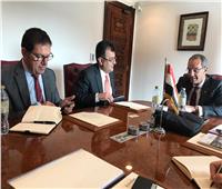 وزير الاتصالات يبحث إقامة مراكز لشركات عالمية بمصر 