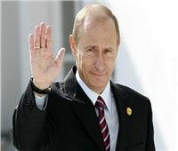 بوتين يمنح رئيس الفيفا وسام «الصداقة الروسي»