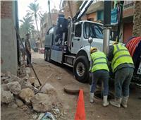 صور| حملة موسعة لتطهير شبكات الصرف الصحي في القاهرة
