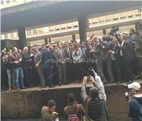 حريق محطة مصر| وزير النقل يتقدم باستقالته لـ«مدبولي» ورئيس الوزراء يقبلها