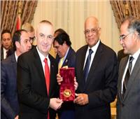 «عبد العال» يستقبل رئيس ألبانيا في البرلمان