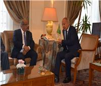 توقيع اتفاق بين الجامعة العربية والجزائر لمراقبة الانتخابات الرئاسية 
