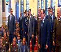 فيديو| الرئيس السيسي يصل مسجد المشير طنطاوي لأداء صلاة  الجمعة  