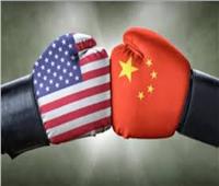 التشاؤم يخيم على مستقبل الاقتصاد العالمي بسبب الحرب التجارية بين أمريكا والصين 