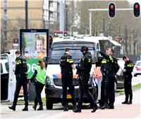 هجوم أوتريخت| قتيل و7 مصابين.. والشرطة الهولندية تحاصر المشتبه به «مُحدث»