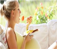  الغذاء الغني بالدهون والسكر أثناء الحمل يضر بقلب الأبناء