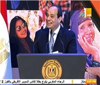 فيديو| السيسي: الأمور تحسنت والدولة تسعى لتخفيف العبء على المصريين